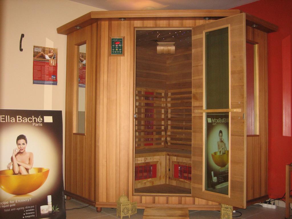 Espace Bien Etre Et Spa Libin Esterno foto